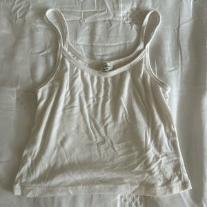 Aritzia Wilfred ribbed tank top
